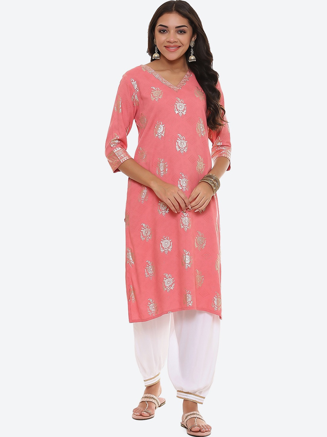 

2Bme Ethnic Motifs Printed V-Neck Sequinned Straight Kurta, Peach