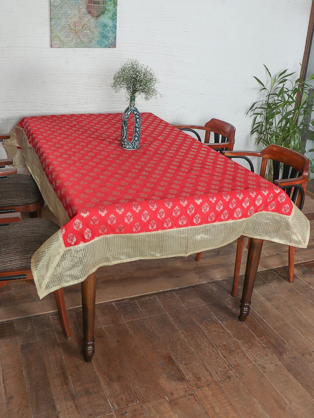 

ZEBA Red Woven-Designed Silk 6-Seater Table Cover