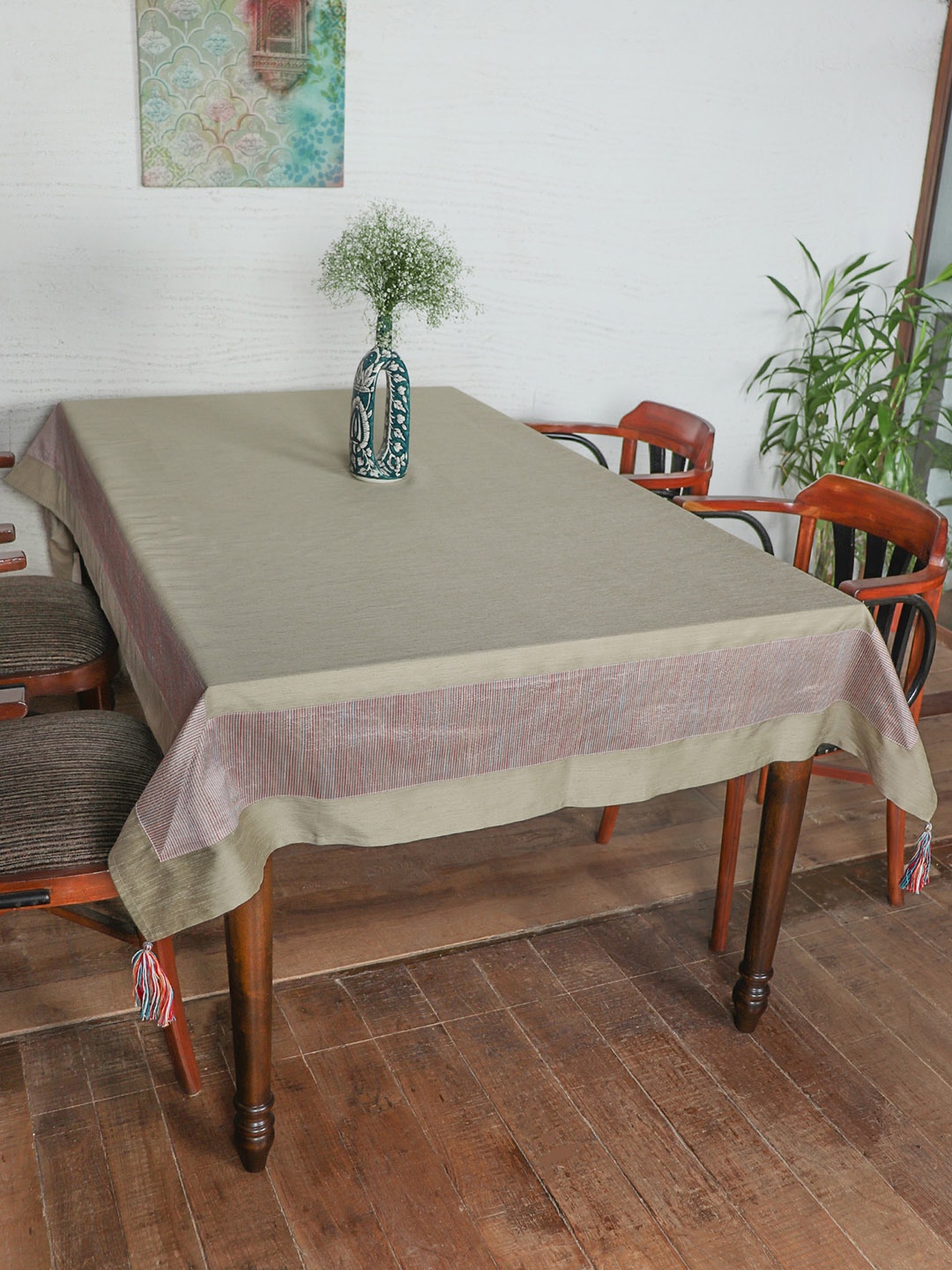 

ZEBA Golden & Red Self-Designed Cotton 6-Seater Table Cover, Gold