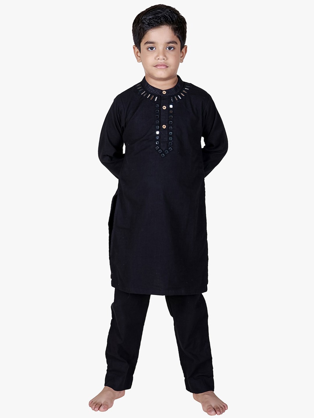 

Jilmil Boys Ethnic Motifs Embroidered Band Collar Mirror Work Kurta with Trousers, Black