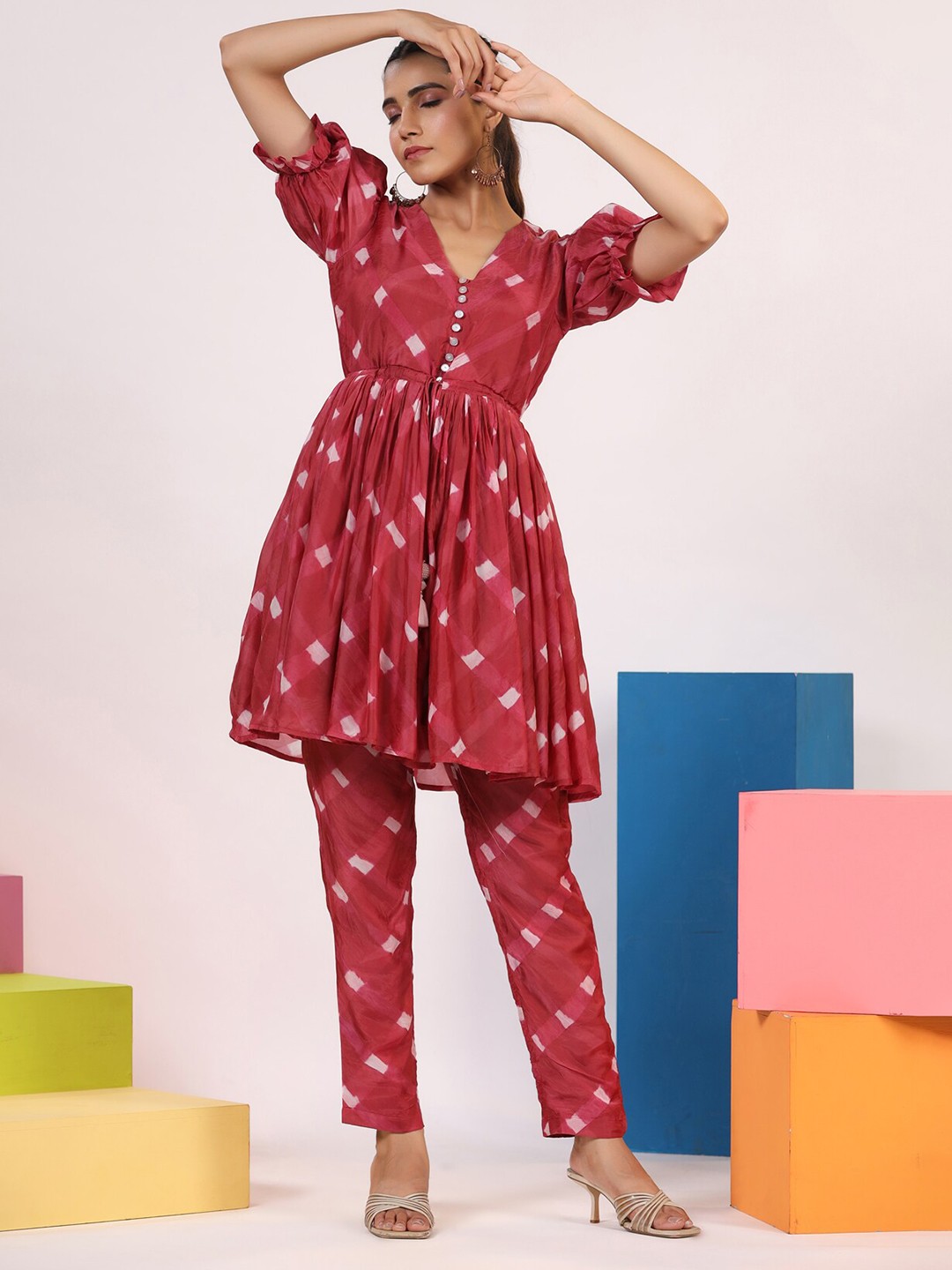 

Rangeelo Geometric Printed V-Neck Puff Sleeve Pleated Co-Ords, Maroon