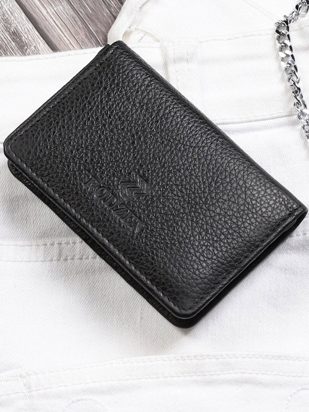 

Rodzen Geometric Textured Leather Card Holder, Black