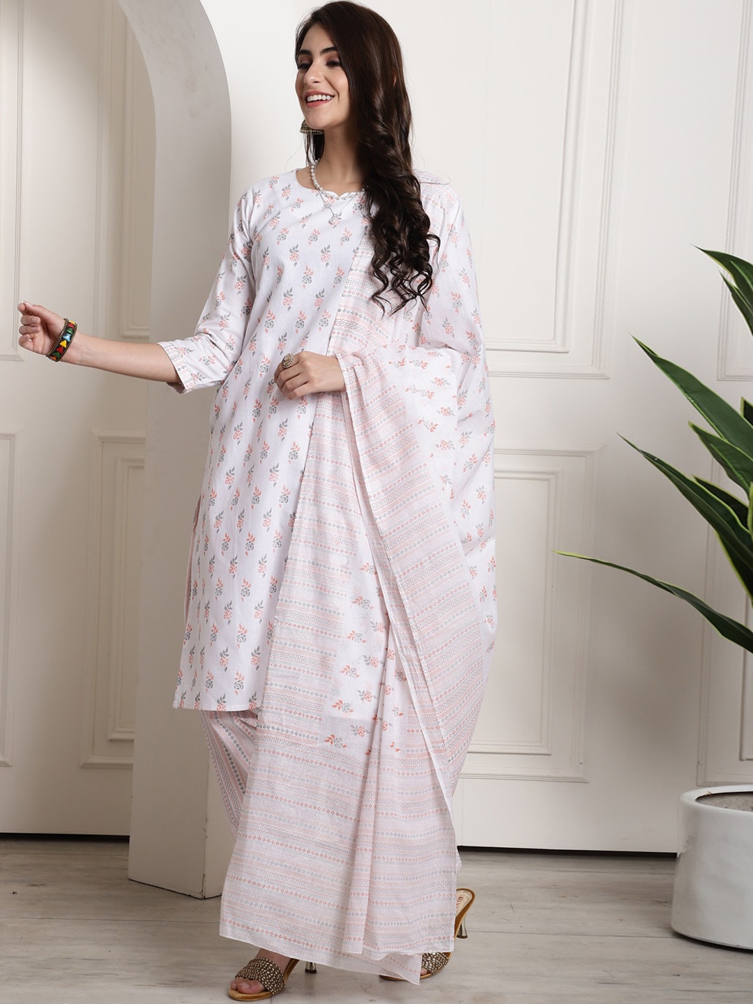 

Rajnandini Floral Printed Round Neck Straight Pure Cotton Kurta Sets With Dupatta, White