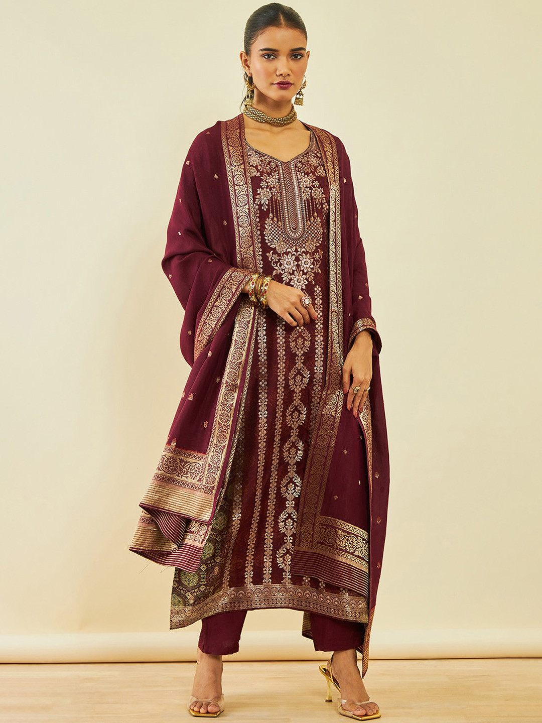 

Soch Floral Printed Straight Sweetheart Neck Kurta With Trousers & Dupatta, Maroon