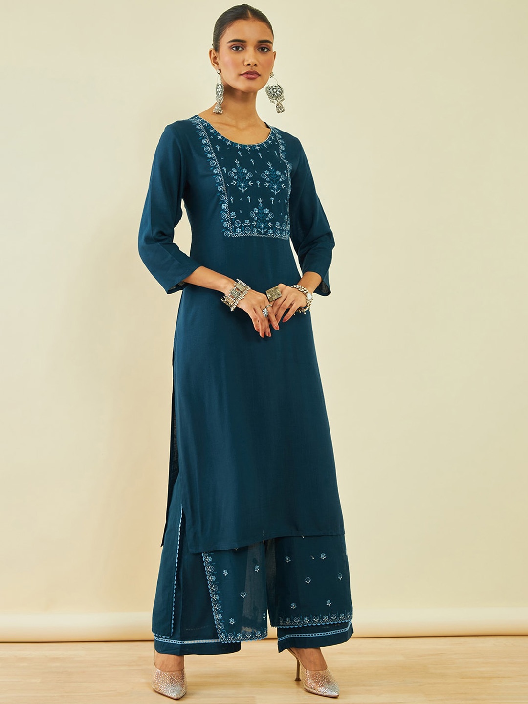 

Soch Floral Yoke Design Straight Kurta With Palazzos, Blue