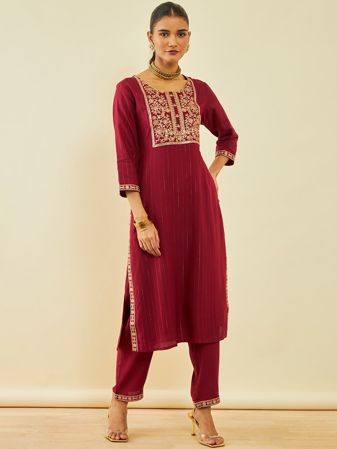 

Soch Floral Yoke Design Sequinned Straight Kurta With Trousers, Maroon