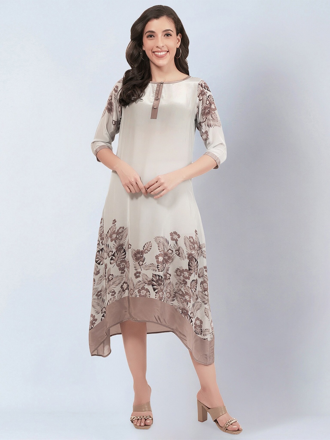 

First Resort by Ramola Bachchan Floral Printed A-Line Dress, Grey