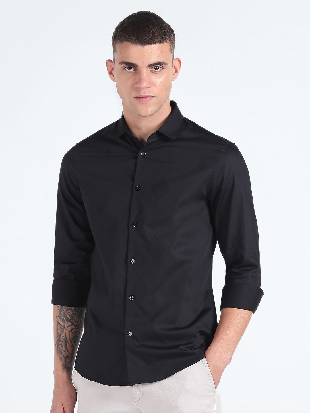 

Flying Machine Slim Fit Spread Collar Pure Cotton Casual Shirt, Black