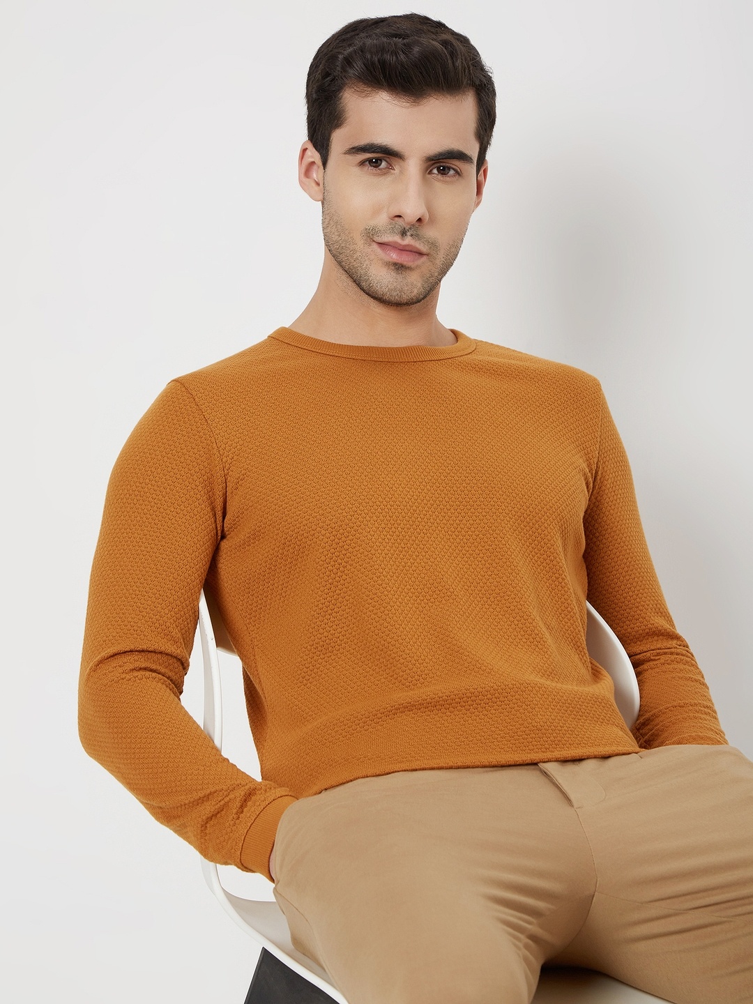 

Mufti Self Design Slim Fit T-shirt, Mustard