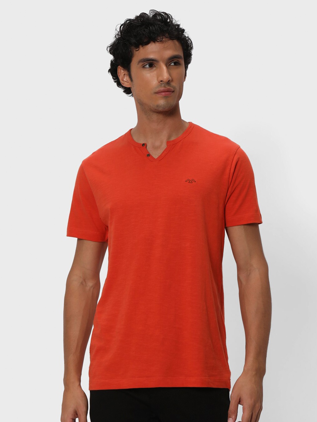 

Mufti Henley Neck Slim Fit Cotton T-shirt, Rust