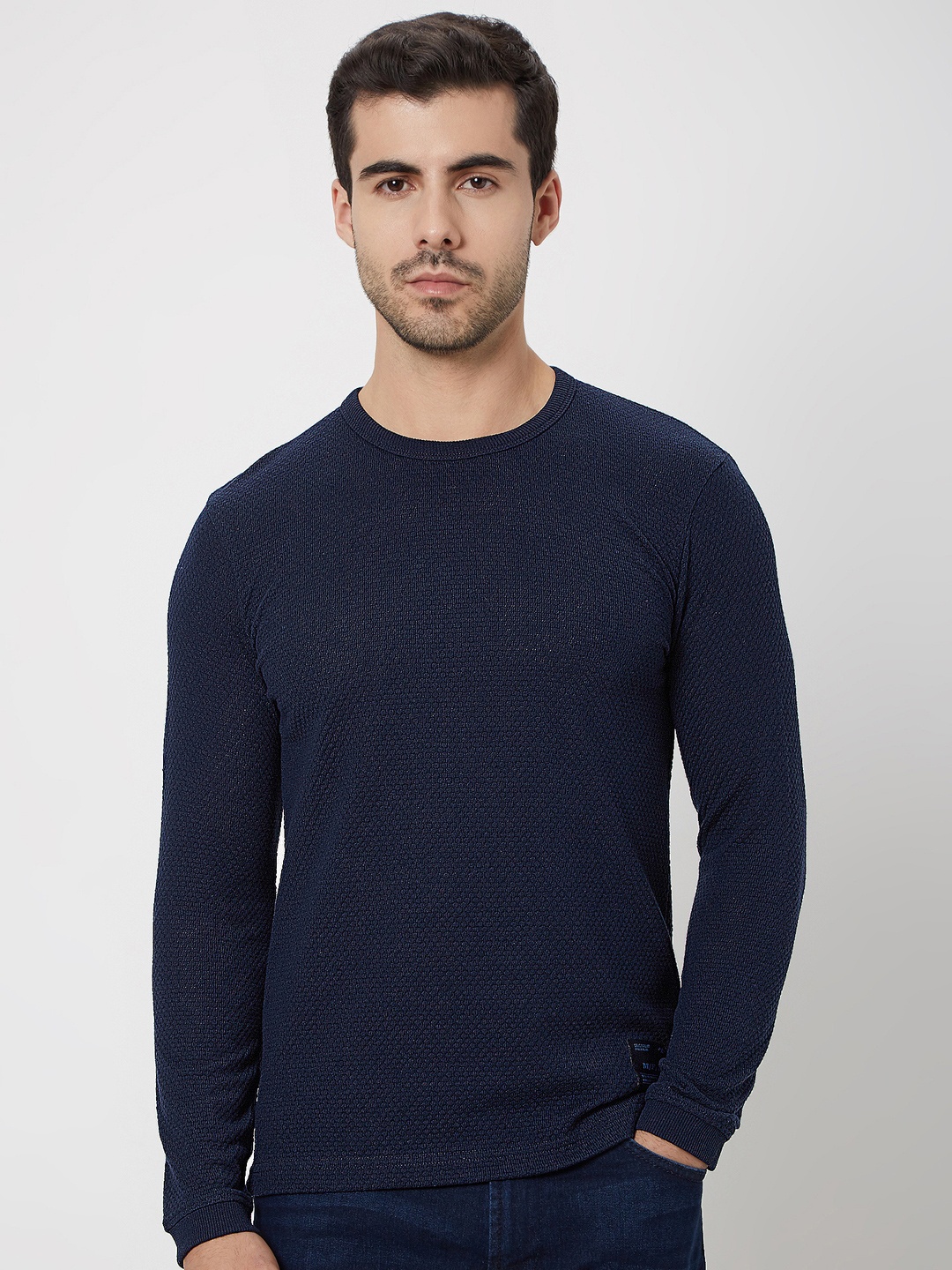 

Mufti Self Design Round Neck Long Sleeves Slim Fit T-shirt, Navy blue