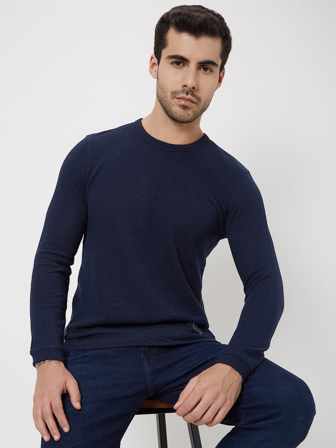 

Mufti Self Design Round Neck Long Sleeves Slim Fit T-shirt, Navy blue