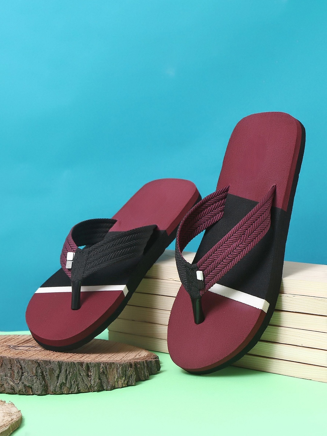 

FOOTUP Men Striped Fabric Thong Flip-Flops, Maroon