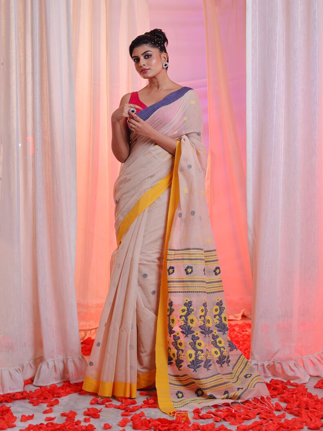 

Charukriti Floral Woven Design Handloom Saree, Beige