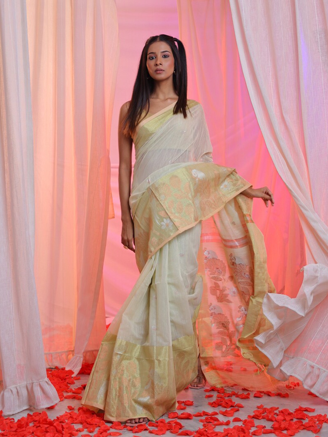 

Charukriti Ethnic Motifs Woven Design Zari Saree, Beige