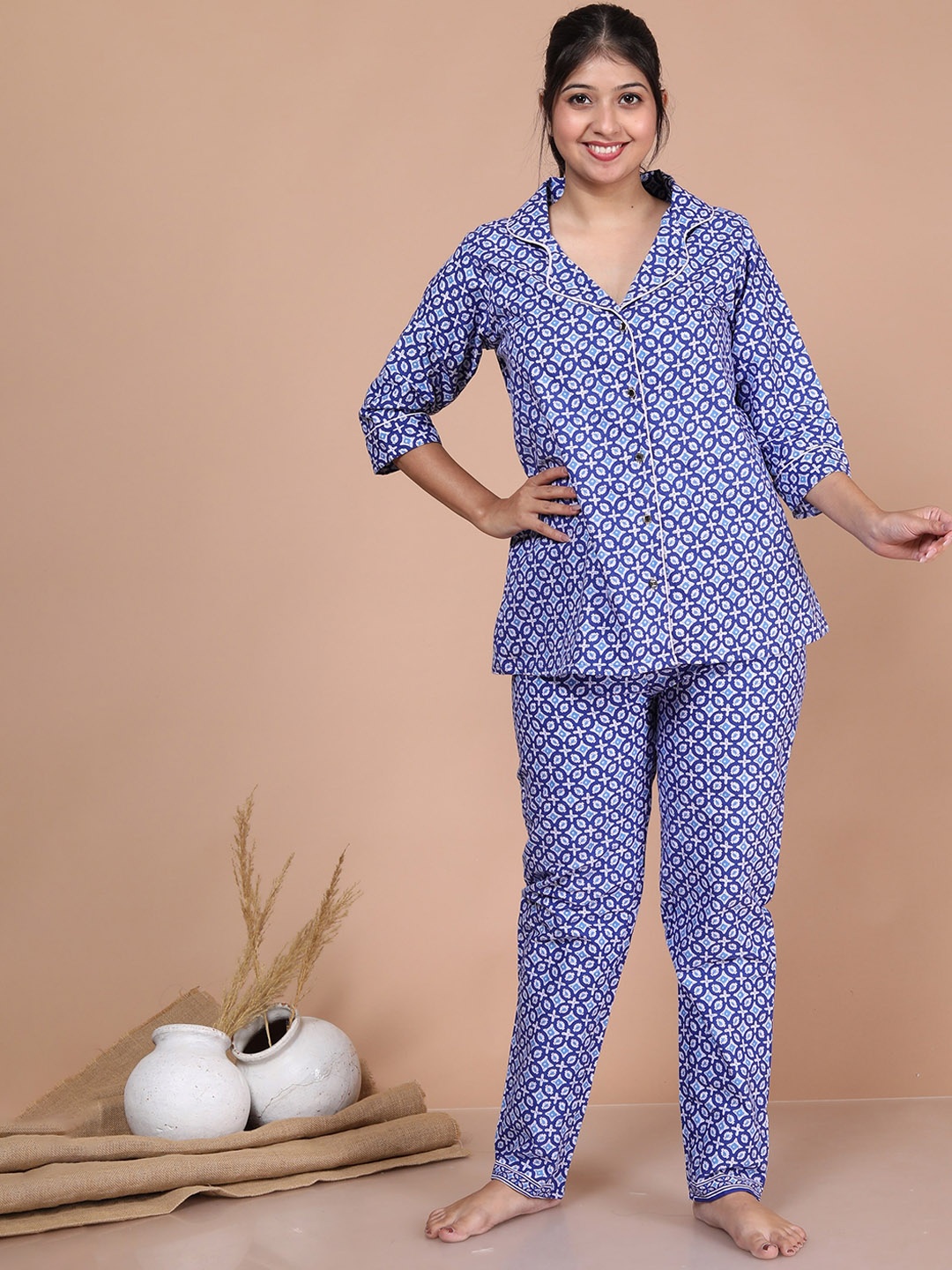 

SP DESIGNS Ethnic Motifs Printed Lapel Collar Pure Cotton Night suit, Blue