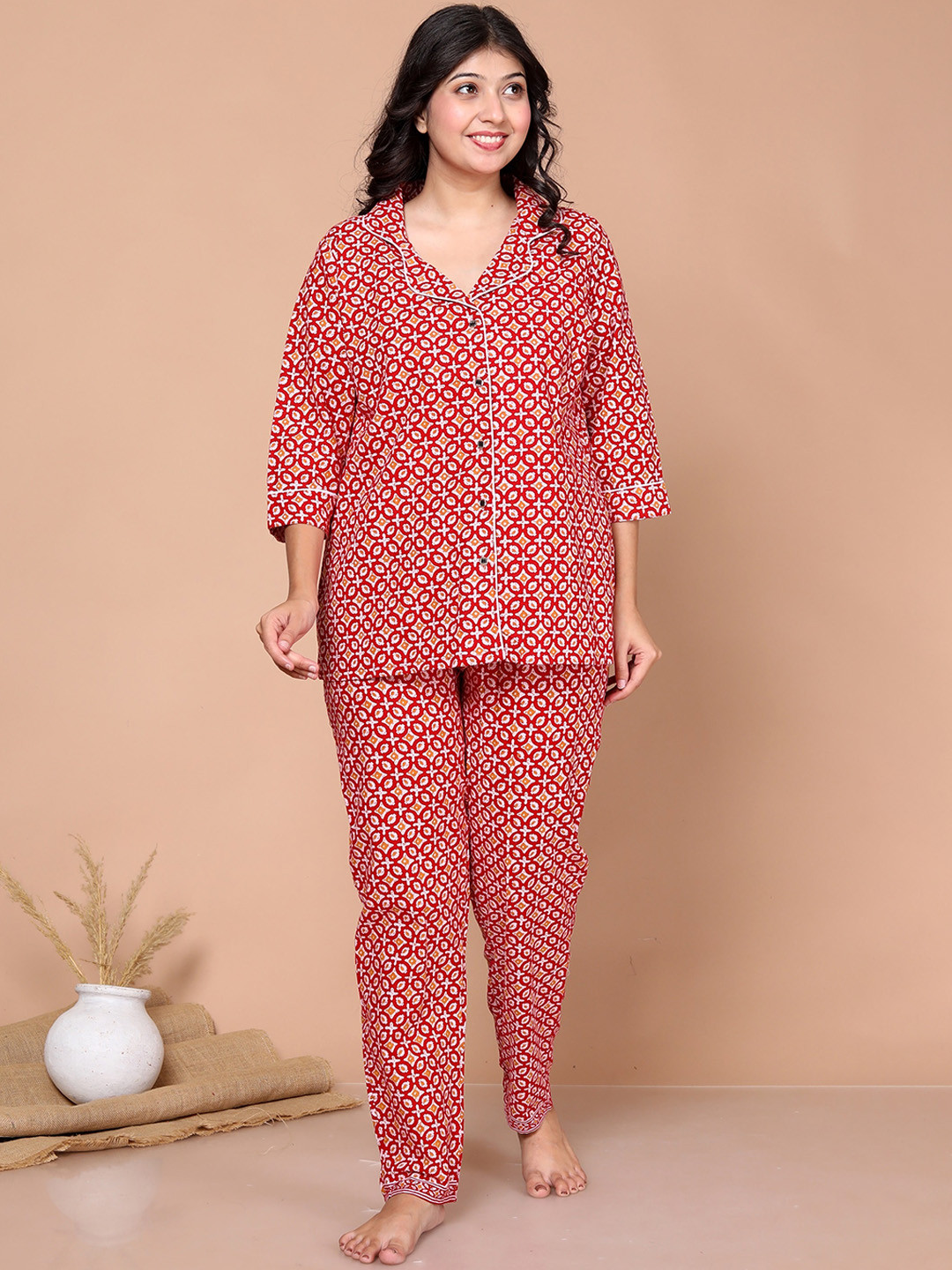 

SP DESIGNS Ethnic Motifs Printed Lapel Collar Pure Cotton Night suit, Red