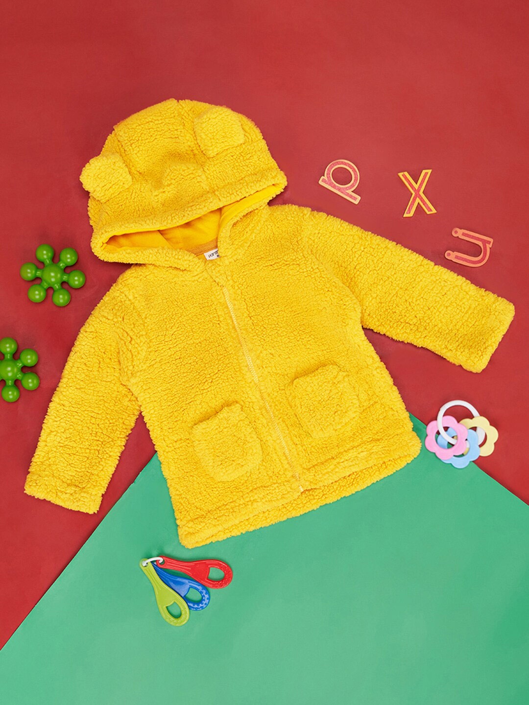 

Pantaloons Baby Boys Yellow Printed Sweatshirt