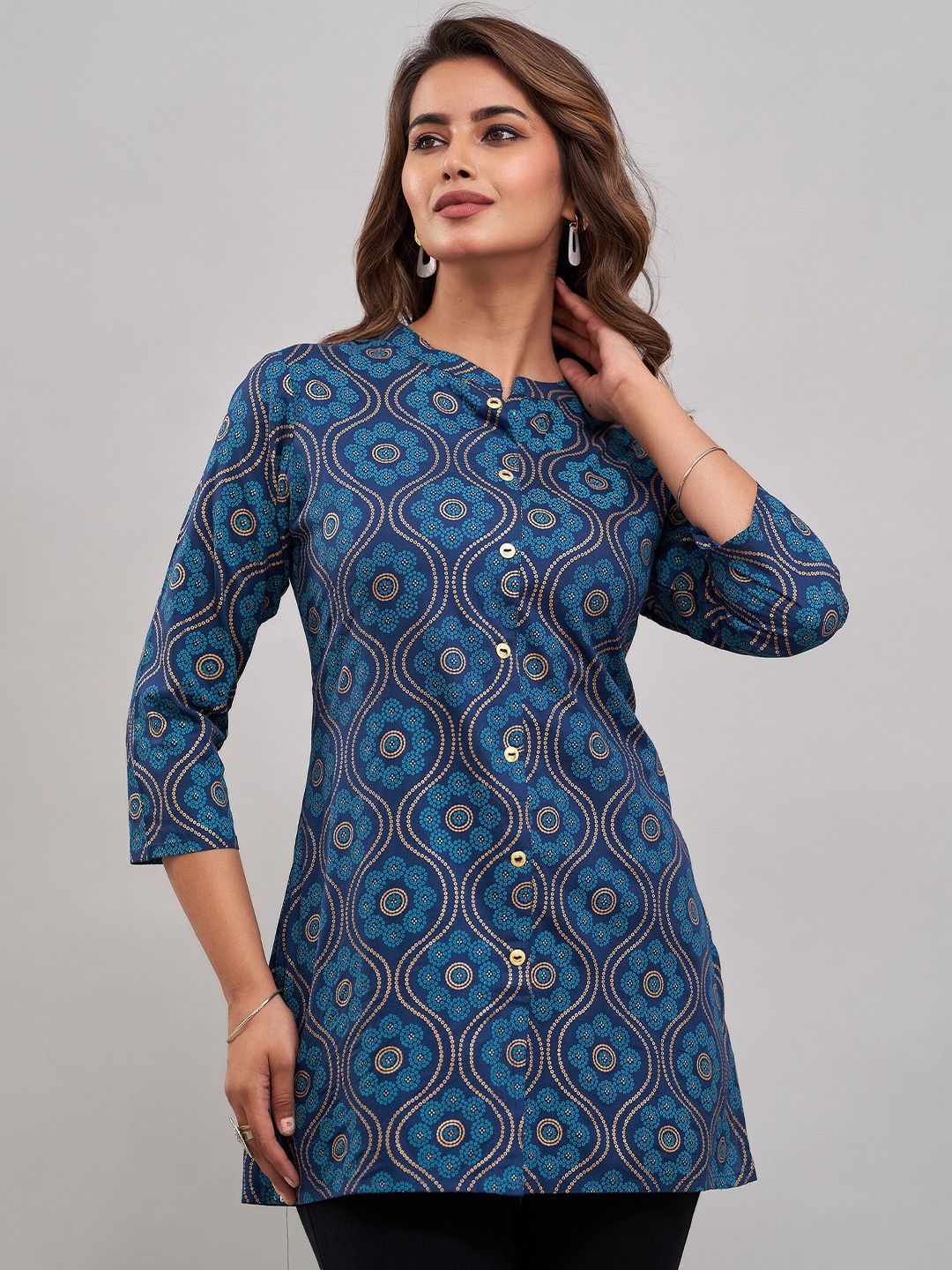 

Shedika Ethnic Motifs Printed Mandarin Collar Kurti, Blue