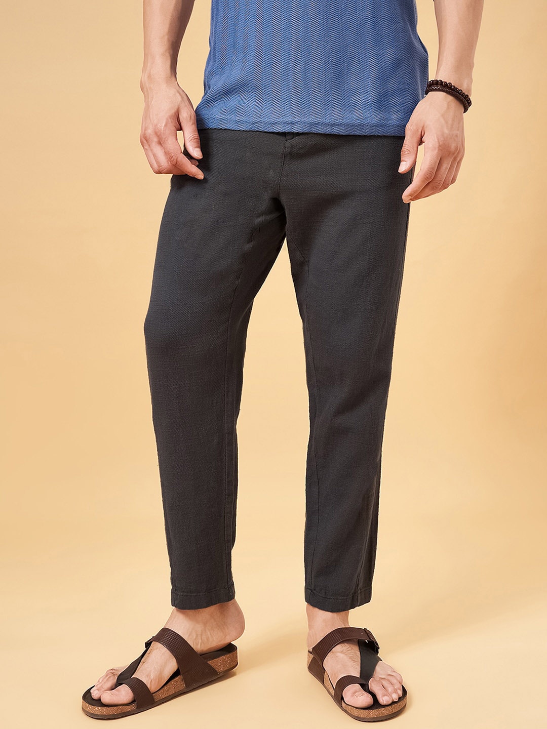 

7 Alt by Pantaloons Men Mid Rise Cotton Trousers, Charcoal