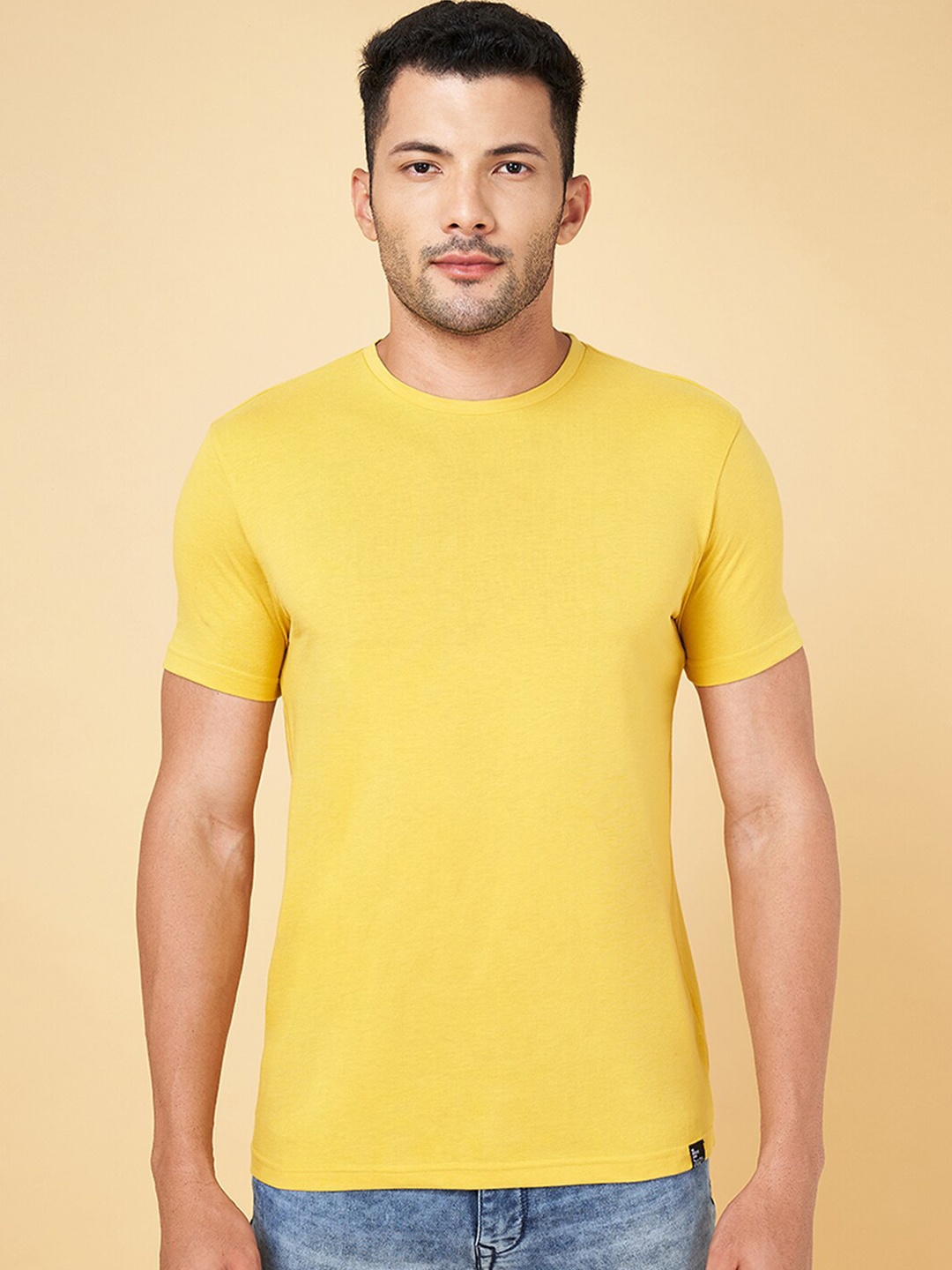 

People Round Neck Short Sleeves T-shirt, Mustard
