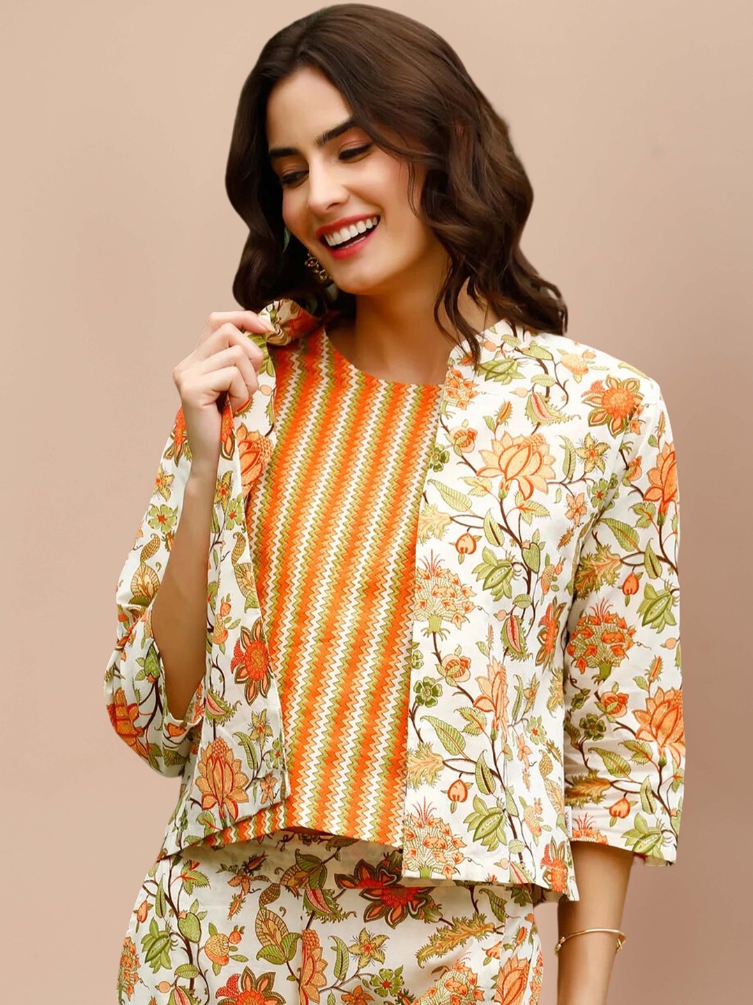 

SIDYAL Floral Printed Top With Trousers And Jacket, Orange