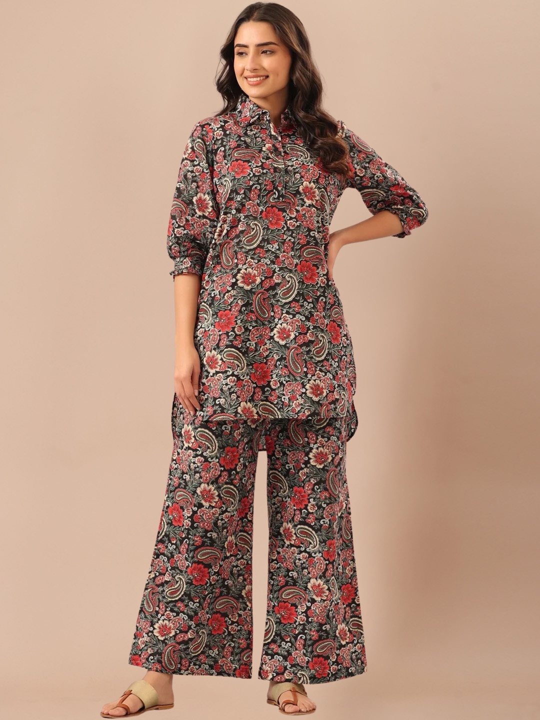 

SIDYAL Floral Printed Shirt Collar Kurti With Palazzos, Black