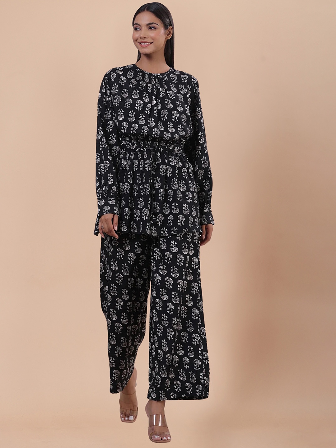 

SIDYAL Printed Top With Straight Trousers, Black