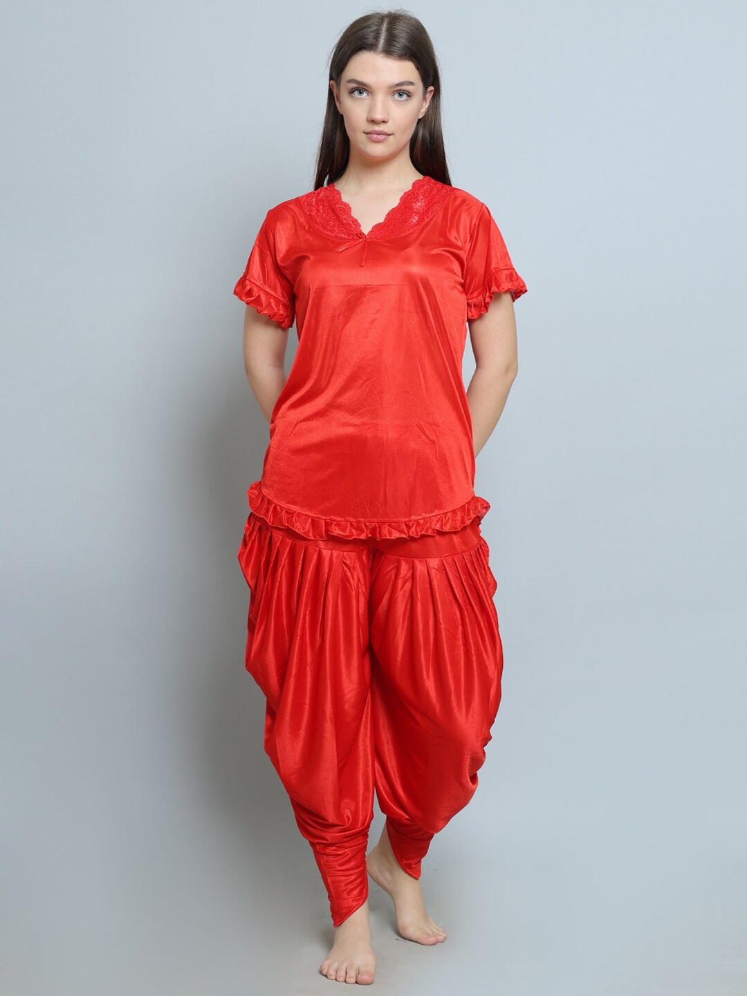 

XPIOX Satin Top & Dhoti Pant, Red