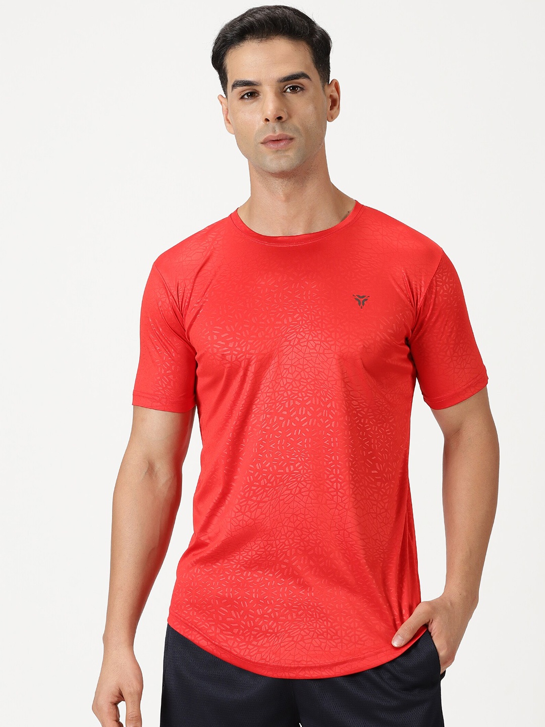 

deb Abstract Embossed Printed Round Neck Workout T Shirt, Red