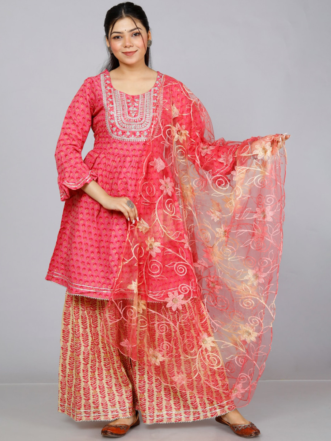 

JC4U Ethnic Motifs Printed Regular Thread Work Pure Cotton Kurta & Sharara With Dupatta, Pink