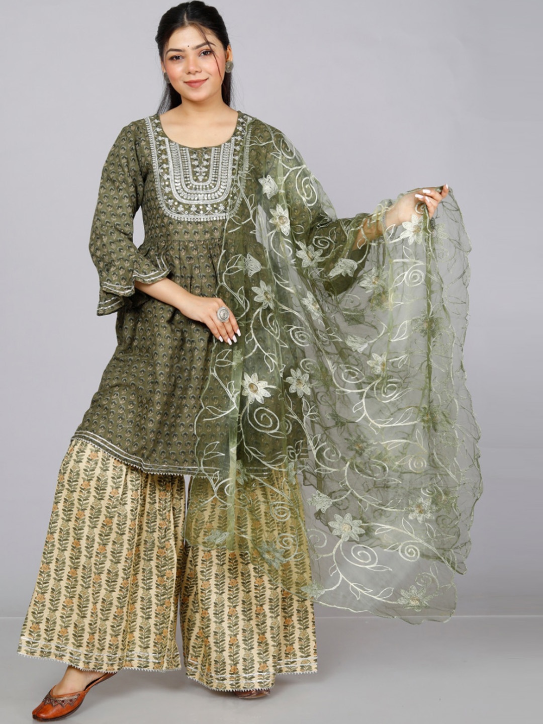 

JC4U Floral Printed Bell Sleeve Thread Work Pure Cotton Kurta with Sharara & With Dupatta, Green