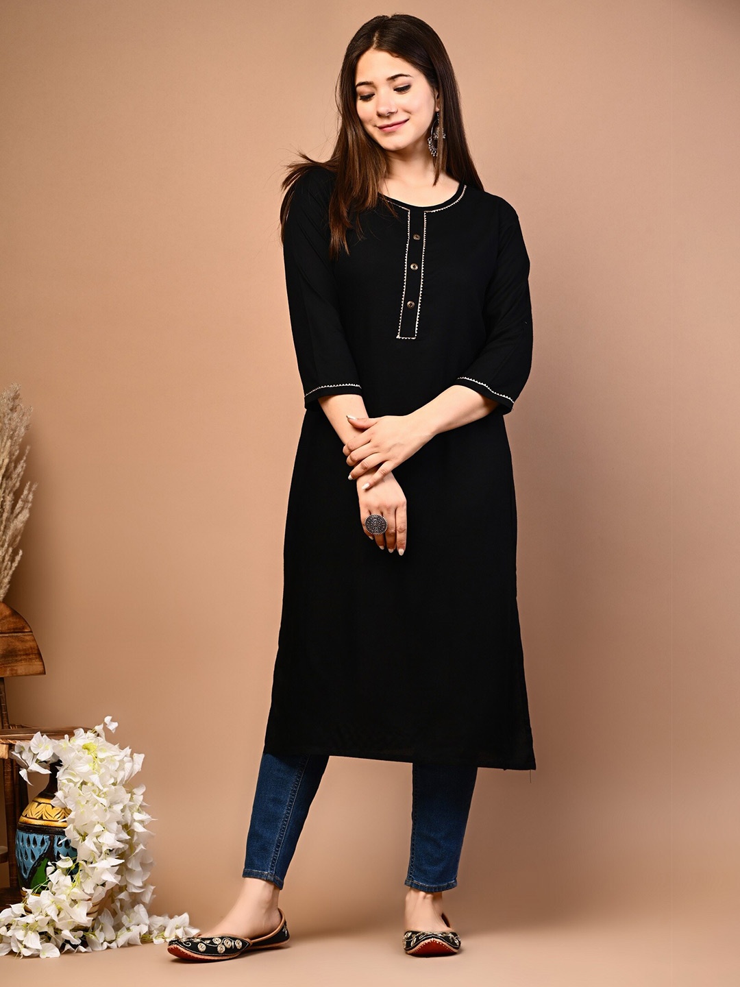 

Rimeline Round Neck Gotta Patti Straight Kurta, Black