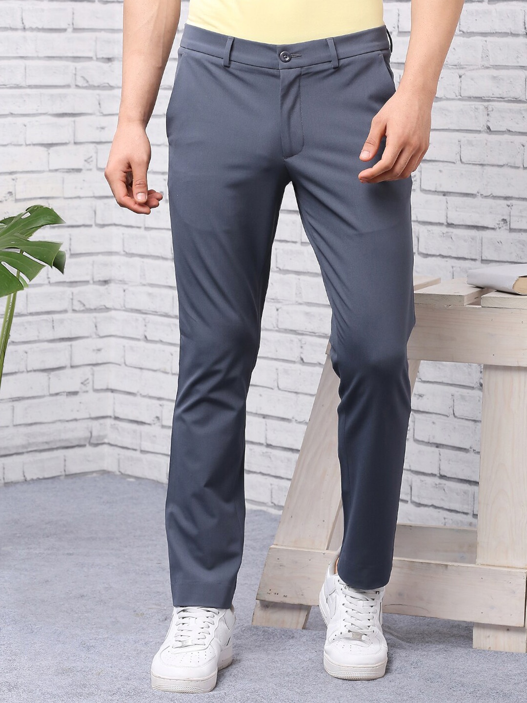 

ONEMILE Men Smart Slim Fit Chino Trousers, Grey