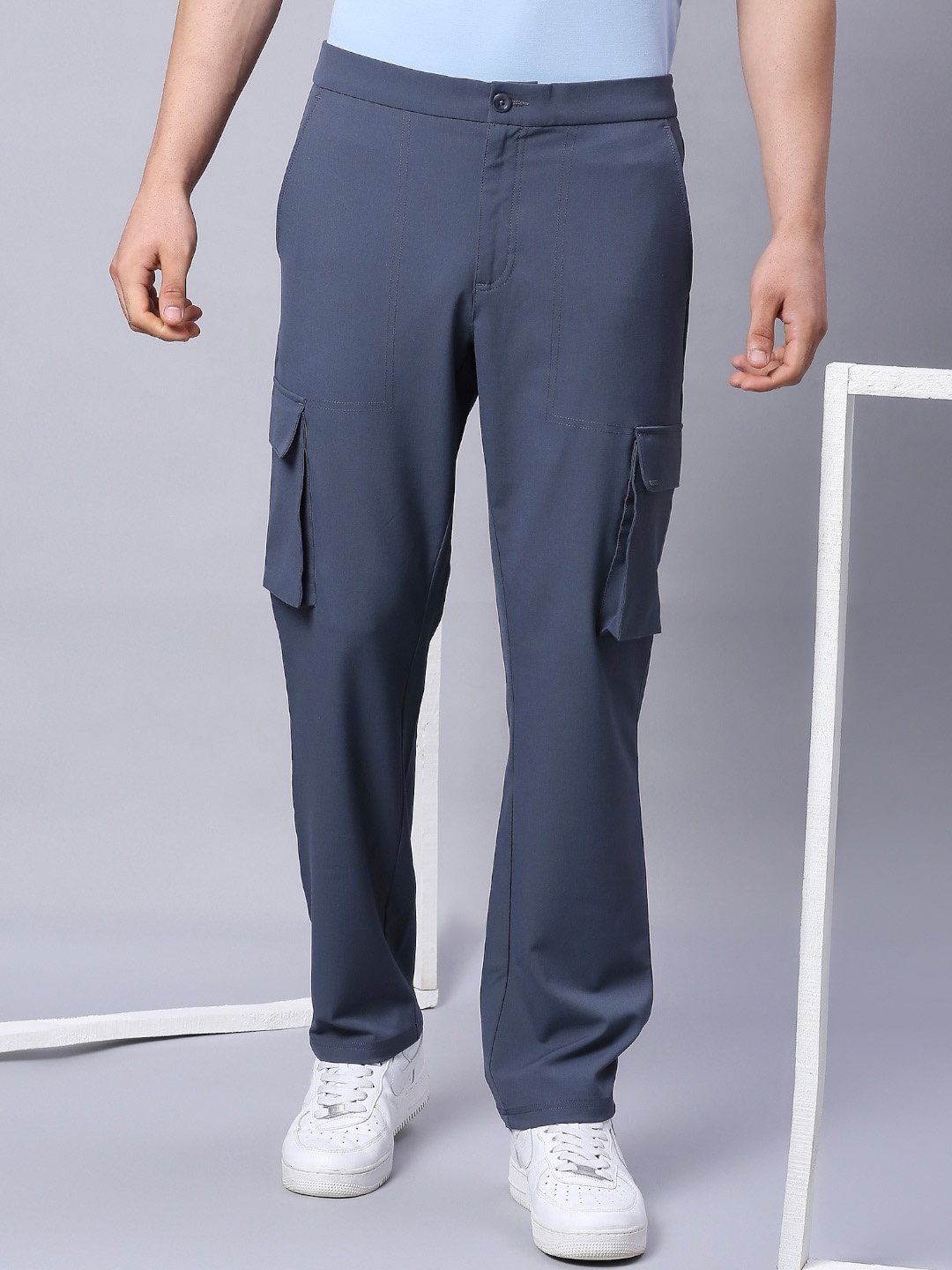 

ONEMILE Men Mid-Rise Cargos, Grey