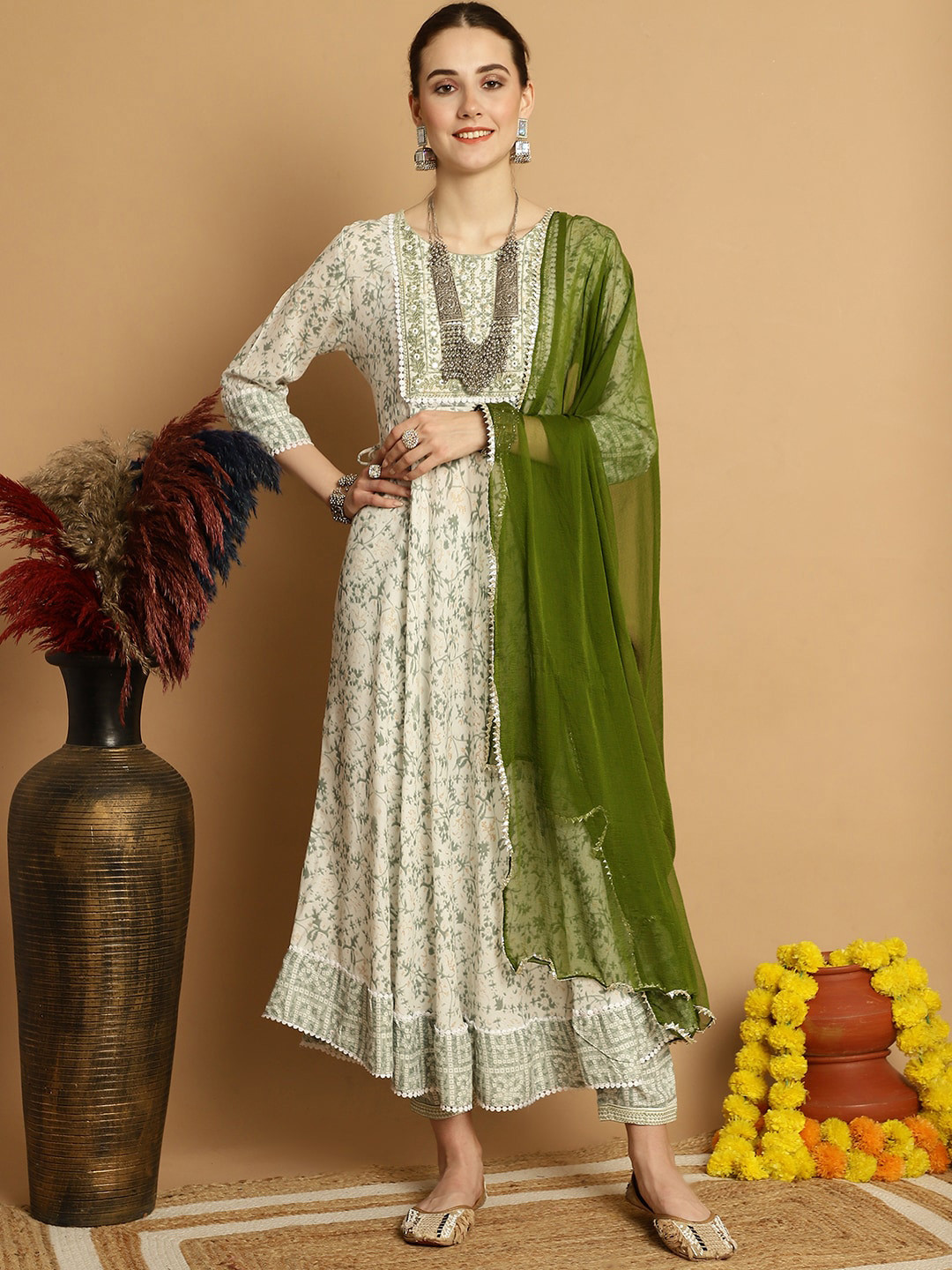 

KALINI Floral Printed Regular Thread Work Kurta With Trousers & Dupatta, Green