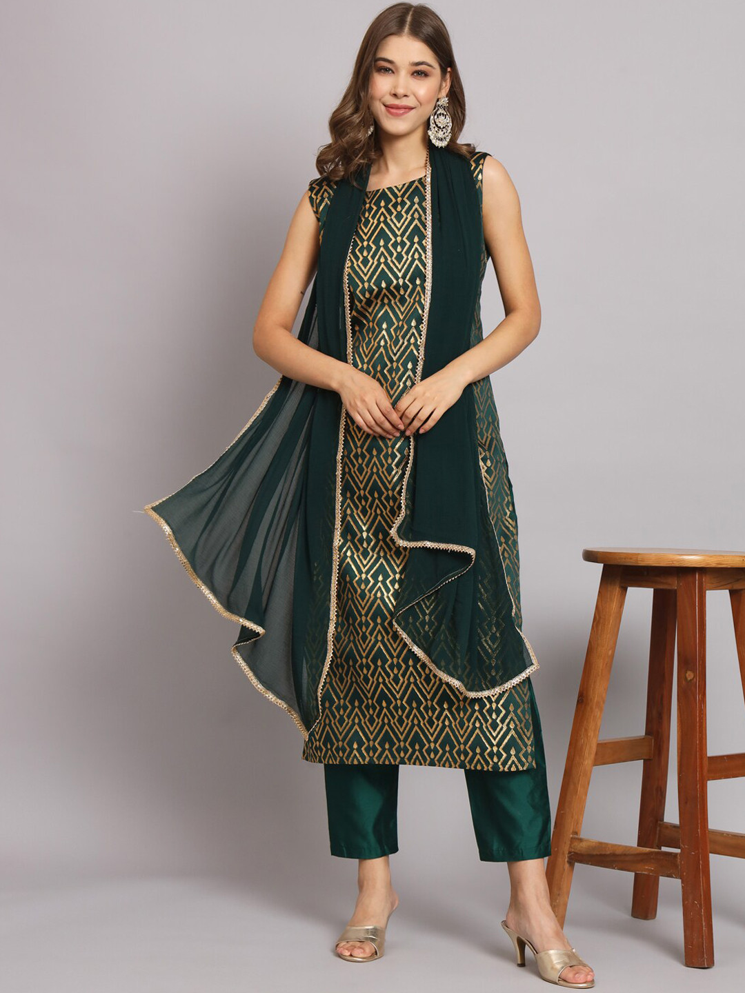 

KALINI Geometric Woven Design Regular Kurta With Trousers & Dupatta, Green