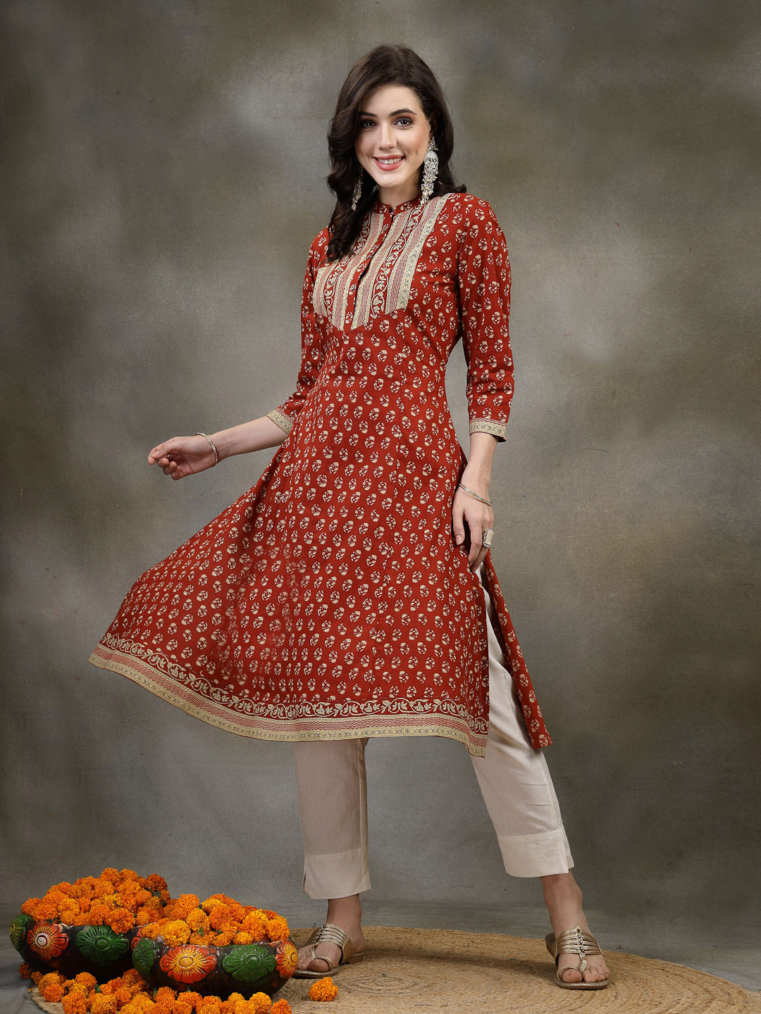 

Nayam By Lakshita Women Floral Printed Cotton Kurta, Rust