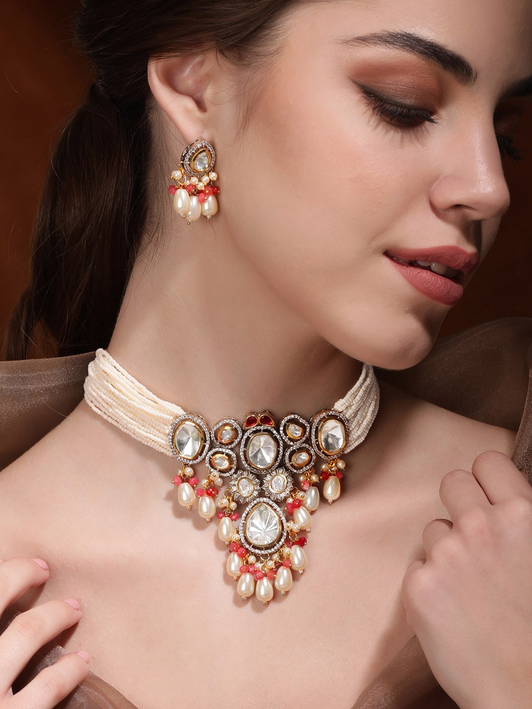 

Rubans Gold Plated Jewellery Set