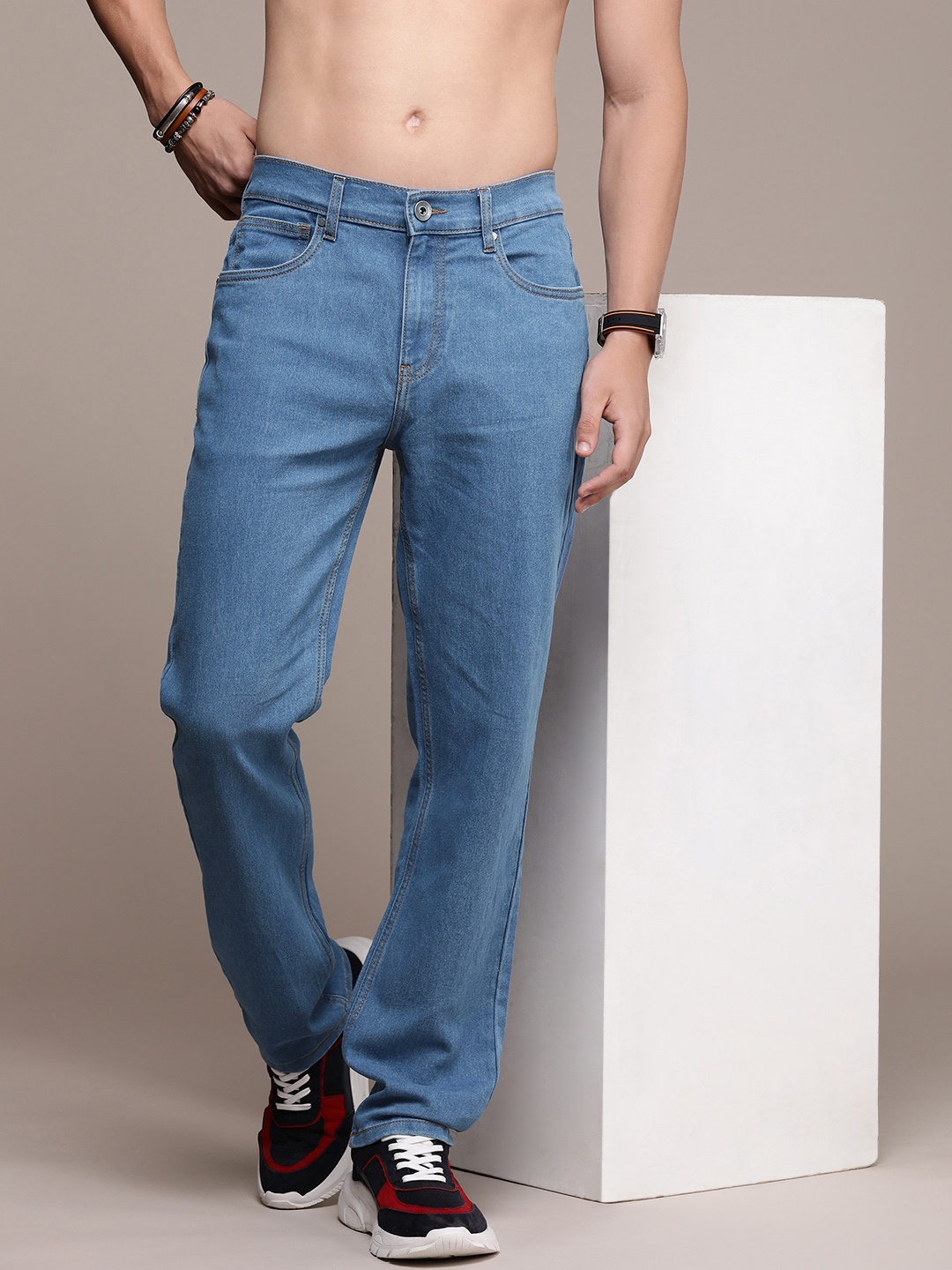 

Roadster Men Stretchable Jeans, Blue