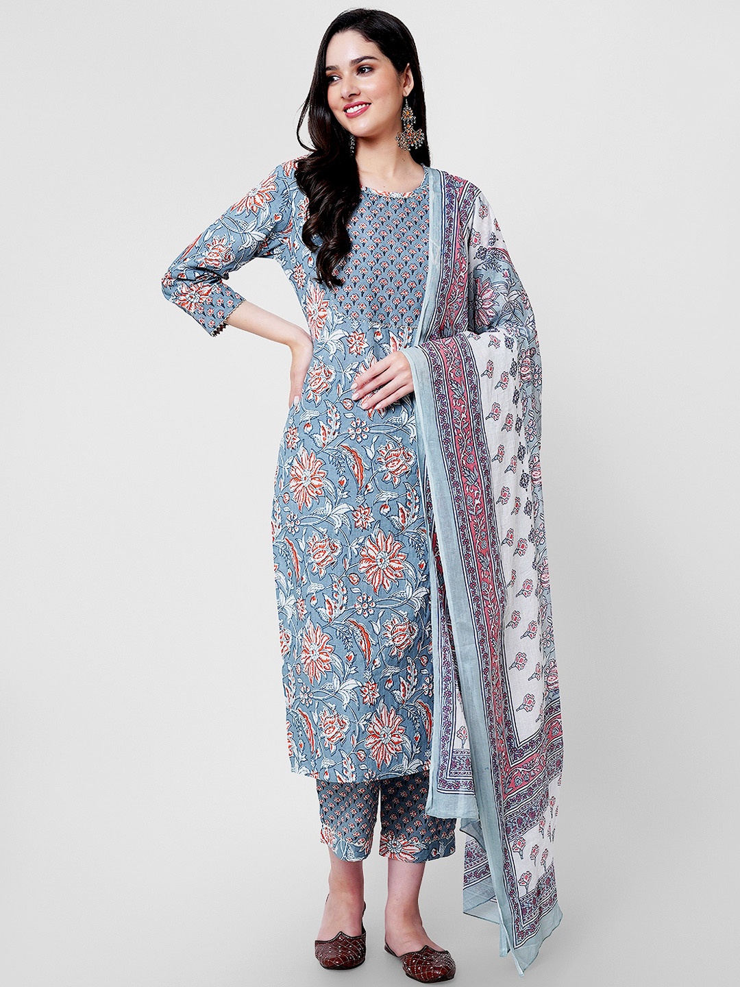 

KALINI Floral Printed Regular Gotta Patti Pure Cotton Kurta with Palazzos & Dupatta, Grey