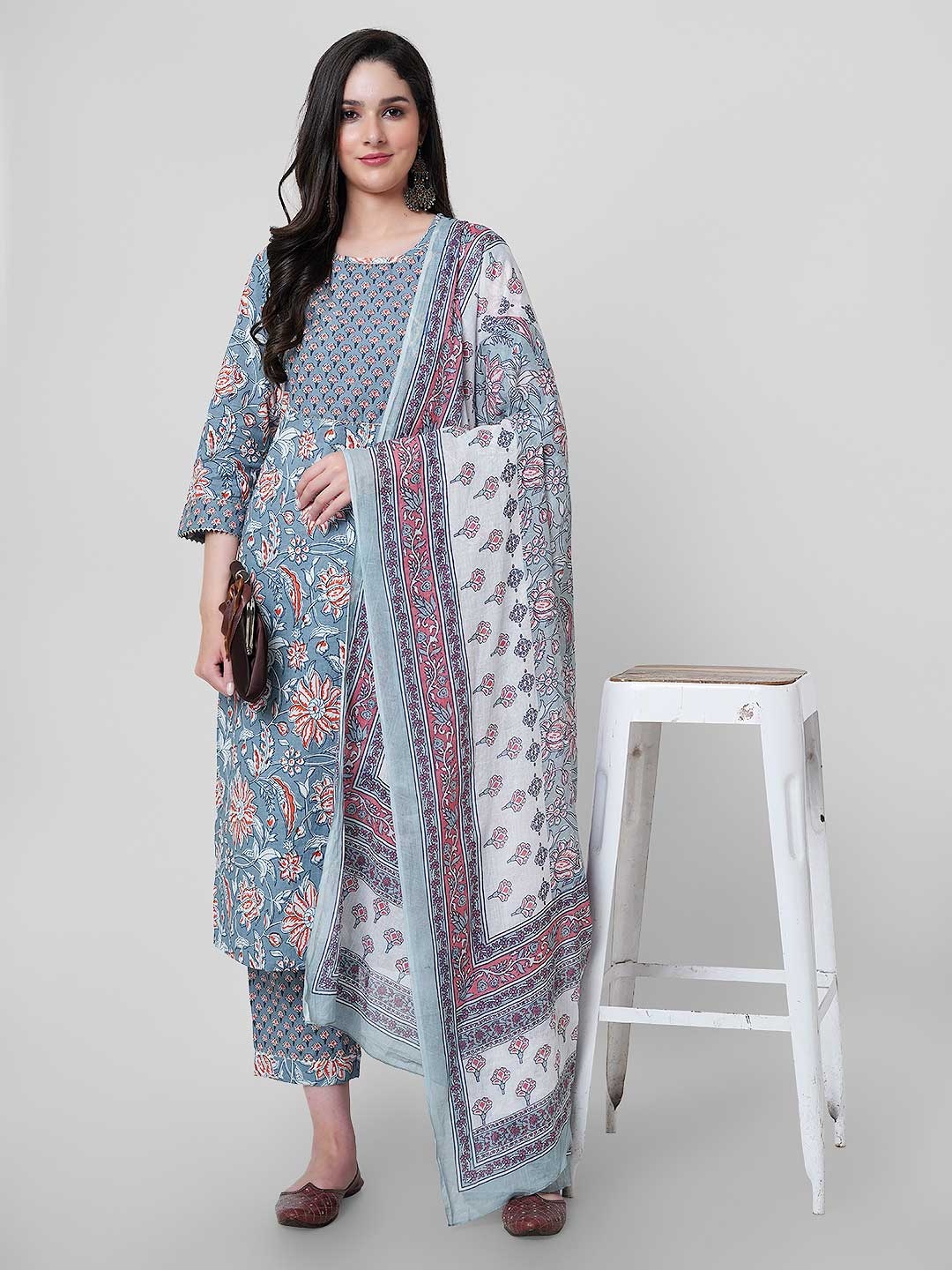 

KALINI Floral Printed Regular Gotta Patti Pure Cotton Kurta with Palazzos & Dupatta, Grey