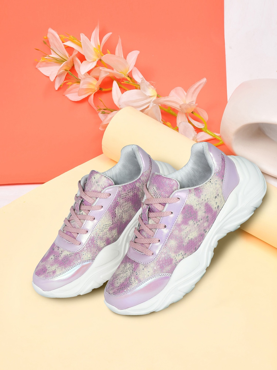 

Ajanta Women Printed Lightweight Sneakers, Pink