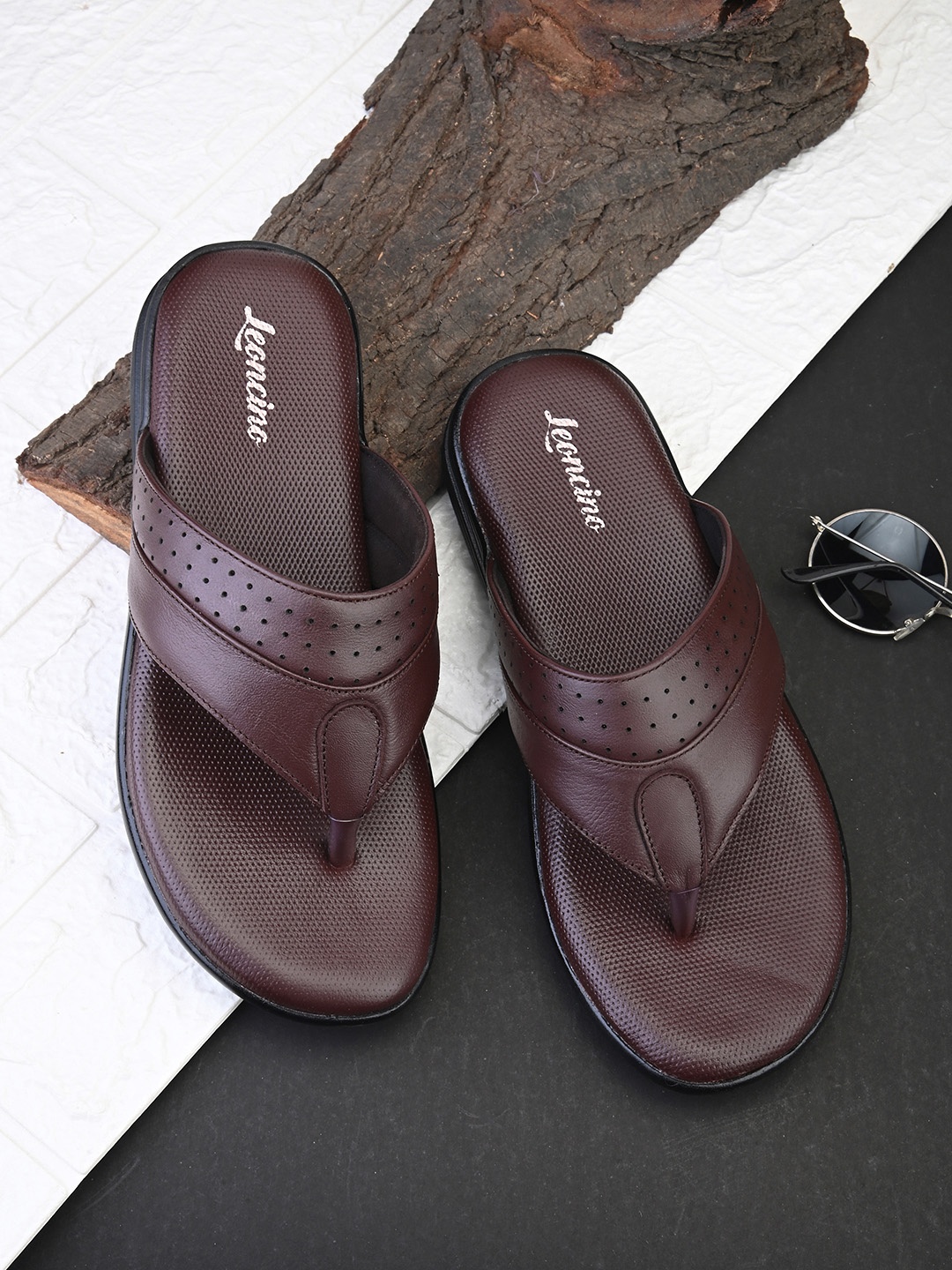 

LEONCINO Men Perforated Leather Comfort Sandals, Brown