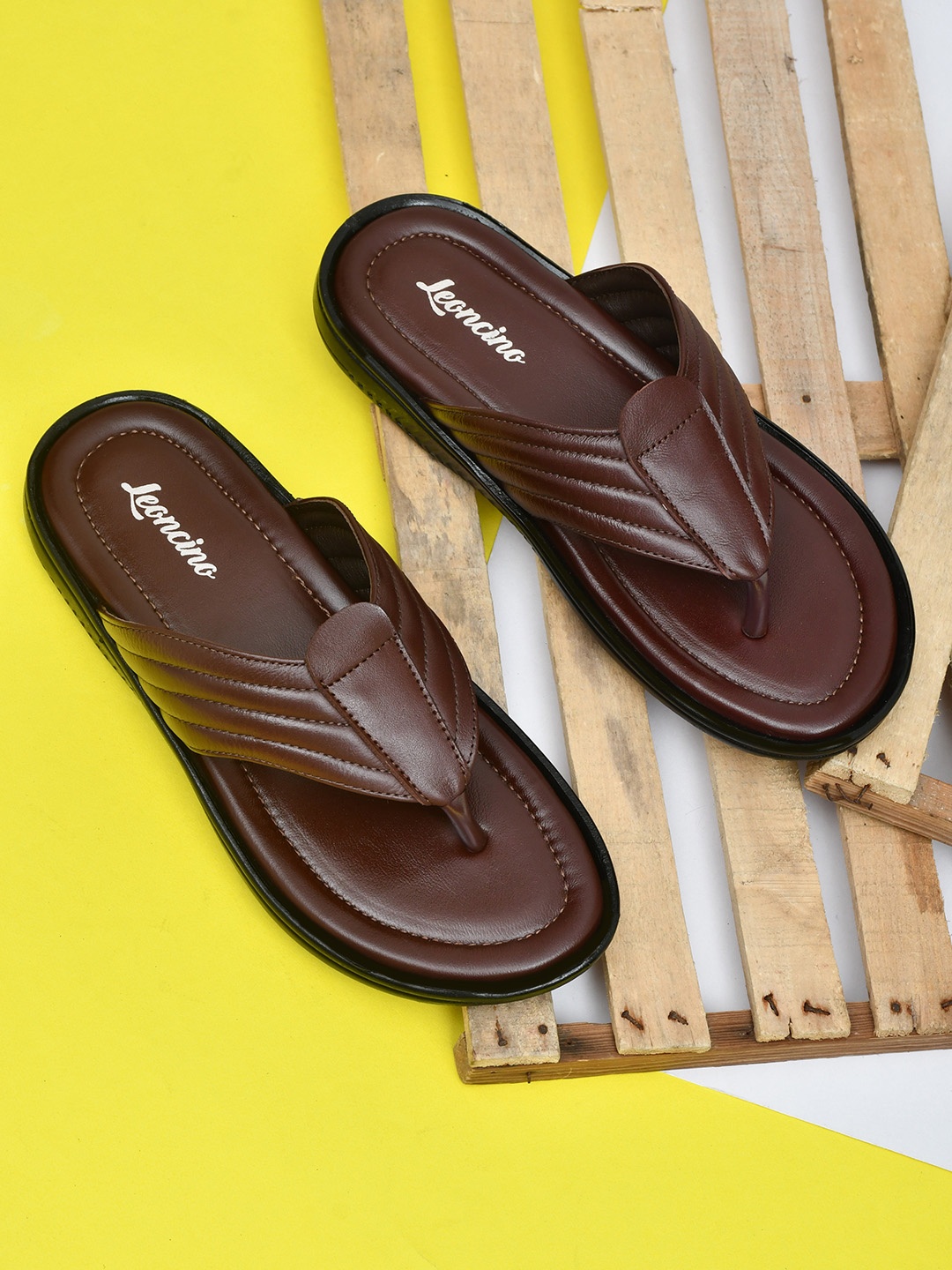 

LEONCINO Men Leather Comfort Sandals, Brown