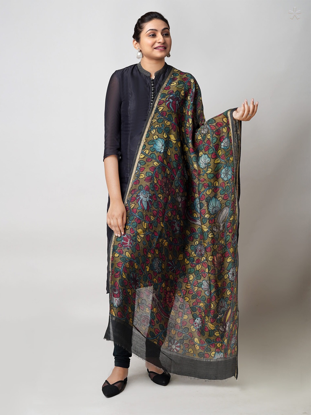 

Unnati Silks Floral Printed Zari Kalamkari Dupatta, Olive