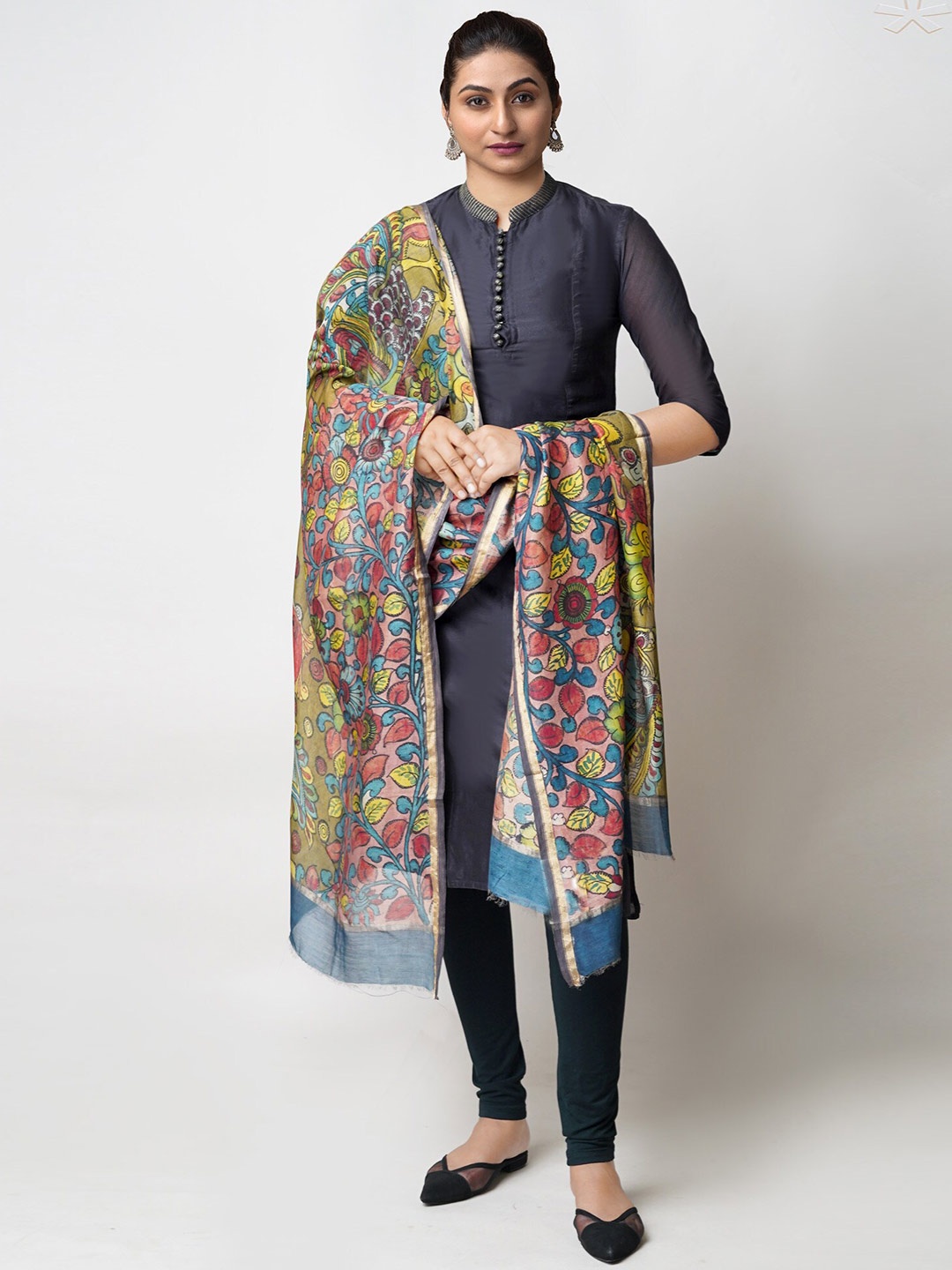 

Unnati Silks Ethnic Motifs Printed Kalamkari Dupatta, Peach