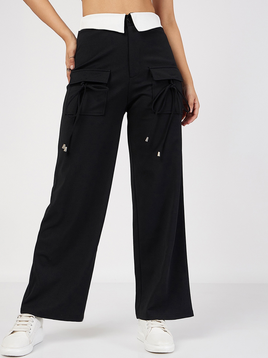

SASSAFRAS Women Plain Flat-Front High-Rise Cargos, Black