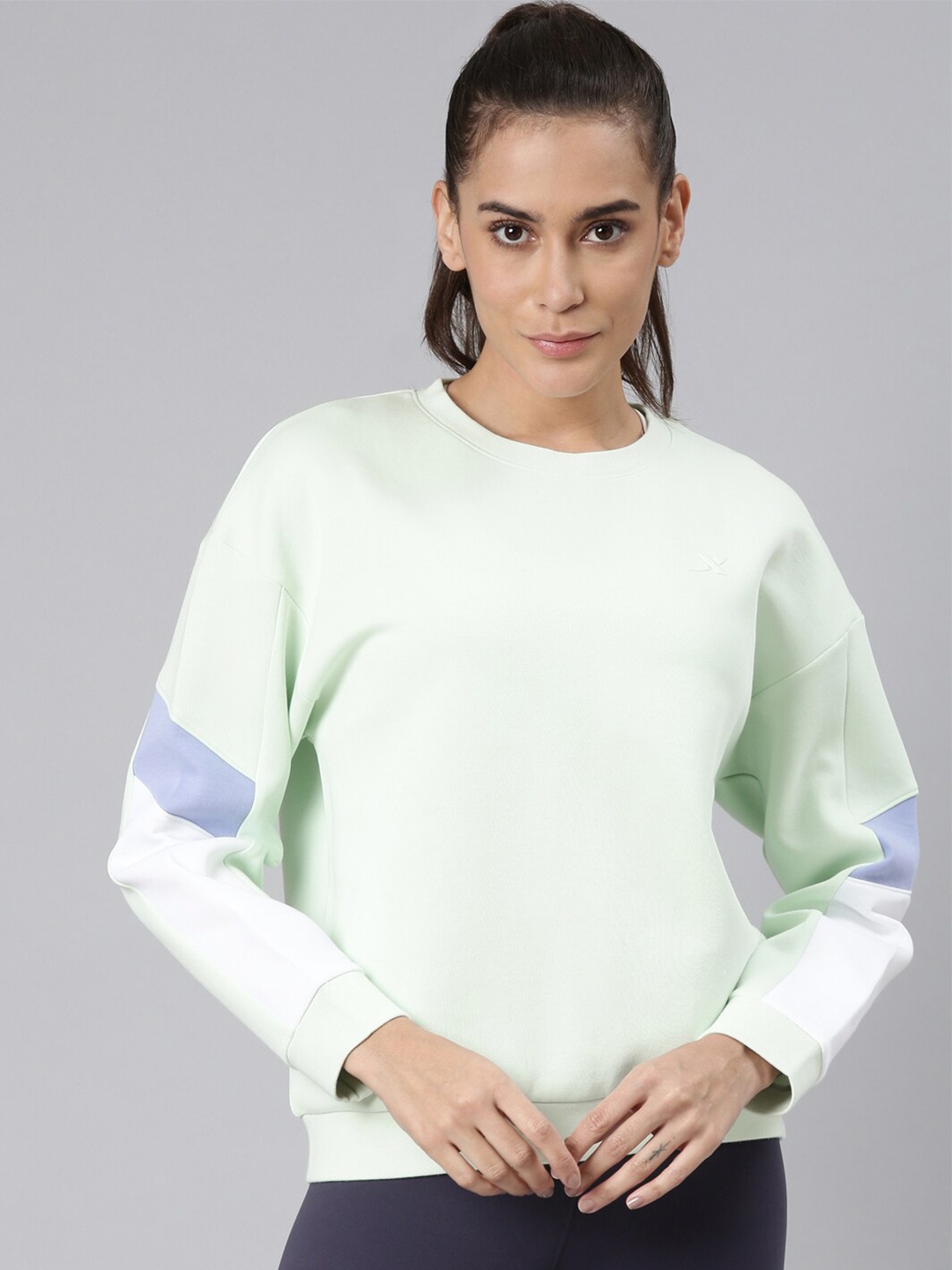 

Xtep Round Neck Dry-Fit Sweatshirt, Lime green