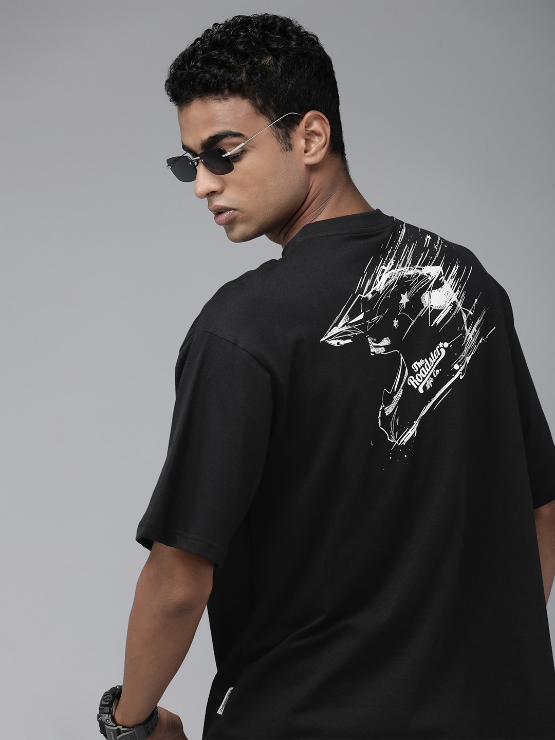 

Roadster Men Printed Pure Cotton T-shirt, Black